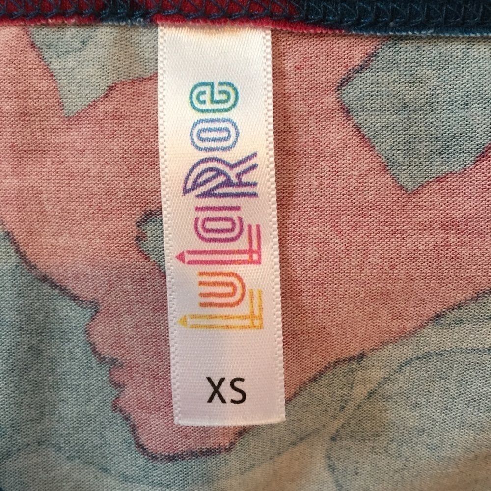 Lularoe Top  - Picture 4 of 5